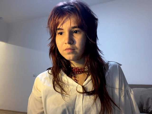 AngelinaVier Live-Cam auf BongaCams