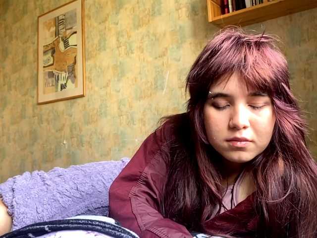 AngelinaVier live cam on BongaCams