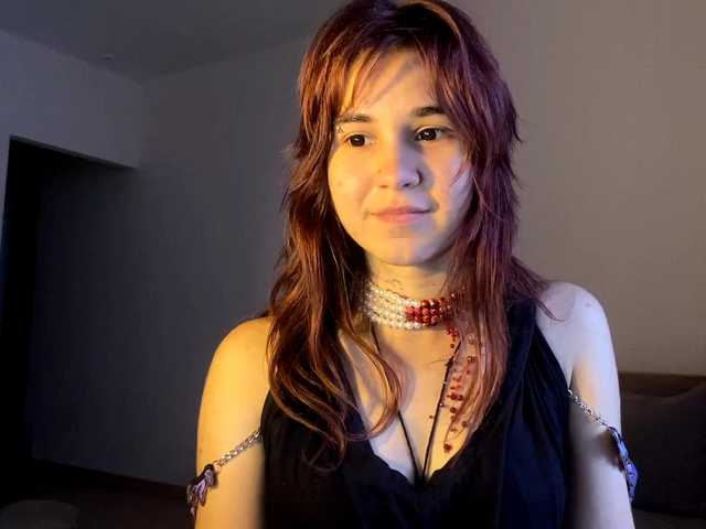 AngelinaVier live cam on BongaCams