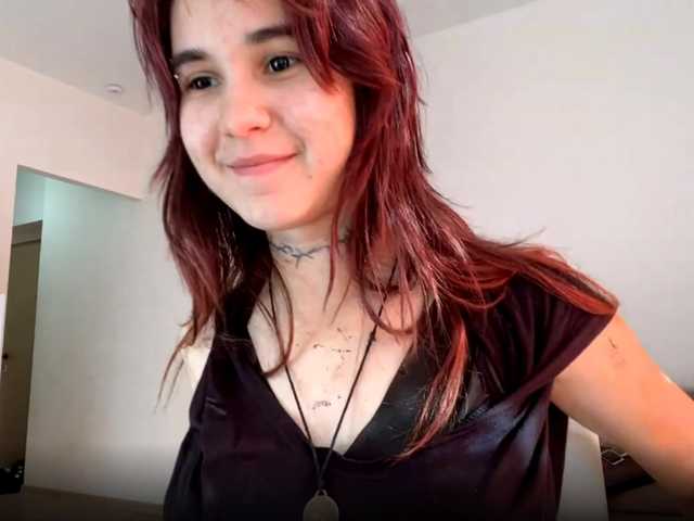 AngelinaVier live cam on BongaCams
