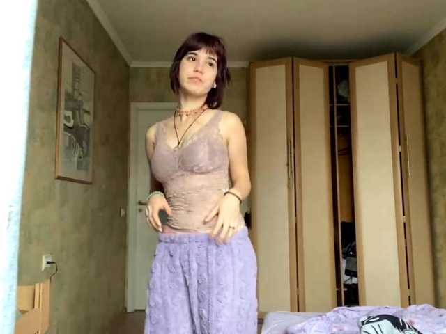 AngelinaVier live cam on BongaCams