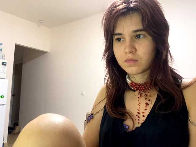 AngelinaVier live webcam show