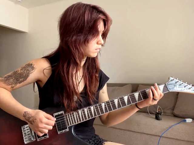 AngelinaVier live cam on BongaCams