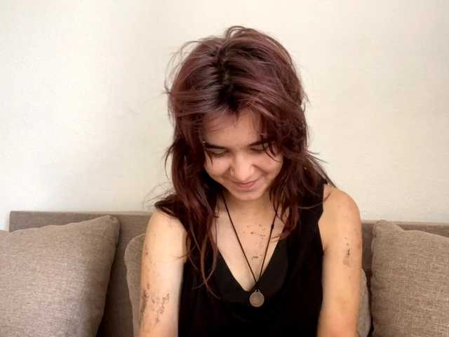 AngelinaVier live cam on BongaCams
