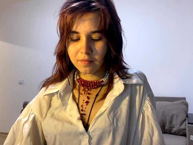 AngelinaVier live webcam show