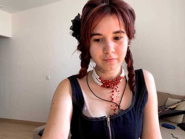 AngelinaVier live cam on BongaCams