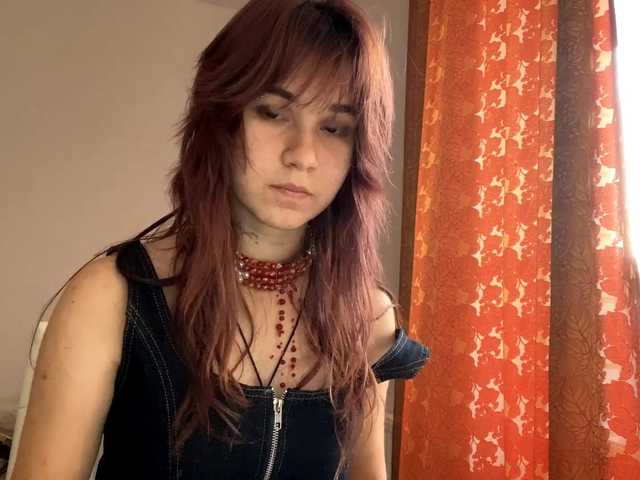 AngelinaVier live cam on BongaCams