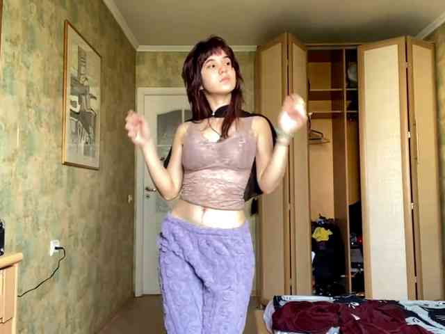 AngelinaVier webcam