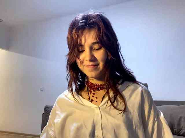 AngelinaVier webcam
