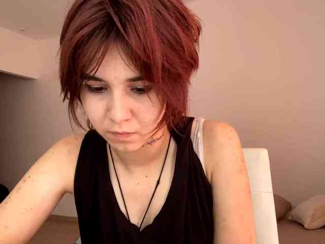 AngelinaVier webcam
