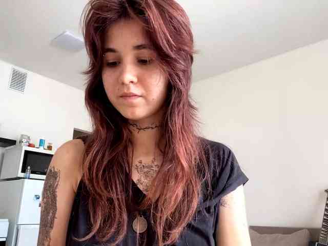 AngelinaVier webcam