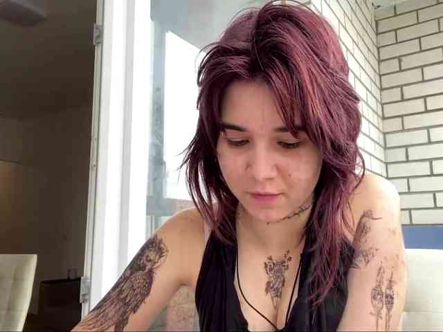 AngelinaVier webcam