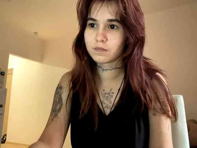AngelinaVier webcam