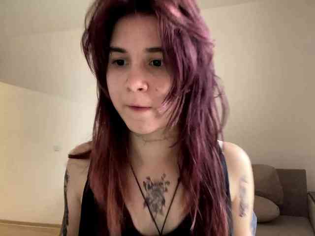 AngelinaVier webcam