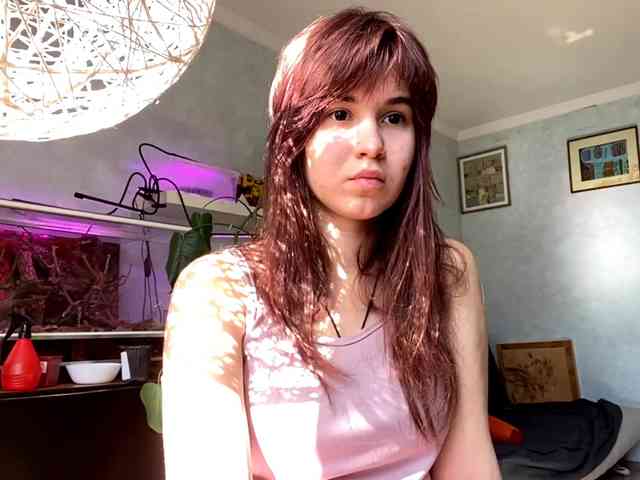 AngelinaVier webcam