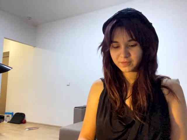 AngelinaVier webcam
