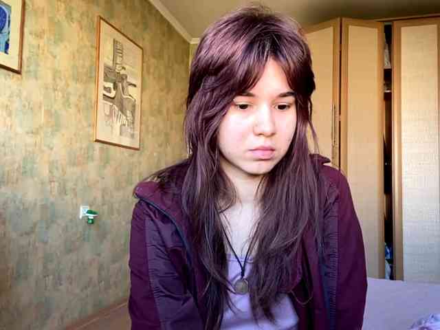 angelinavier's live room