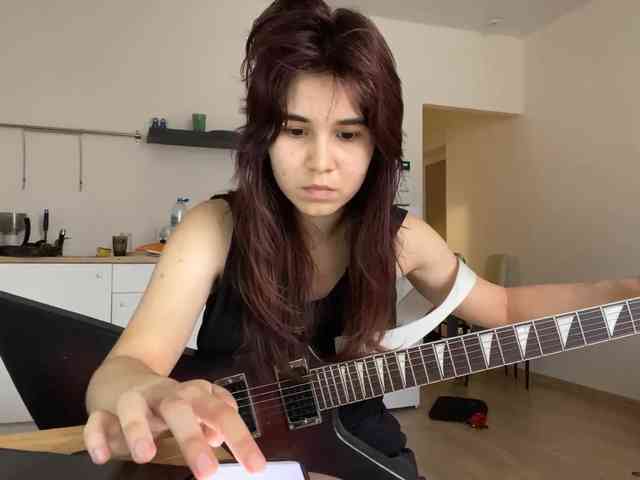 AngelinaVier webcam