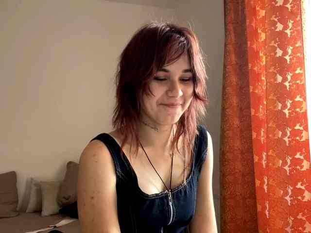 AngelinaVier webcam