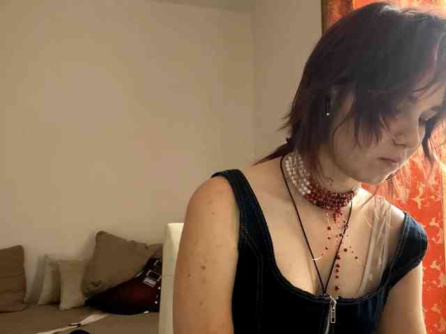 AngelinaVier webcam