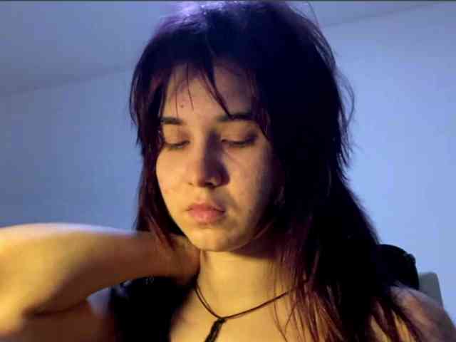 AngelinaVier webcam