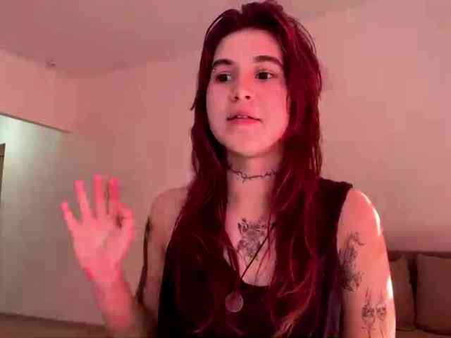AngelinaVier webcam
