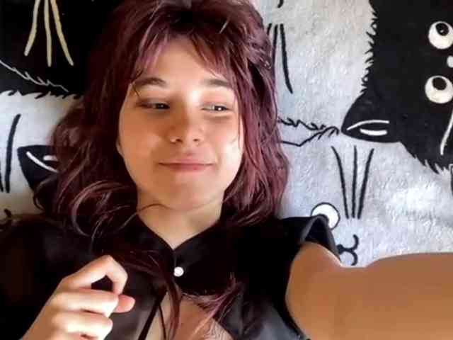 AngelinaVier webcam