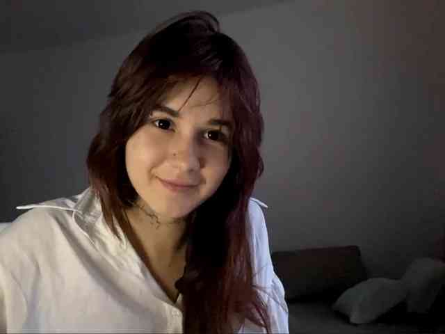 AngelinaVier webcam