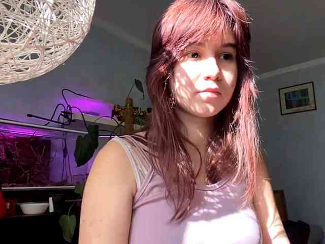 AngelinaVier webcam