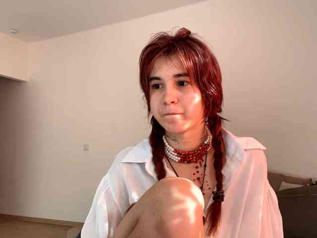 AngelinaVier webcam