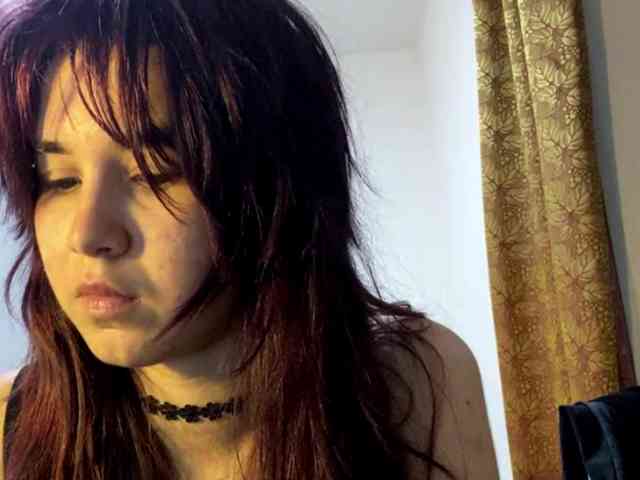 AngelinaVier webcam