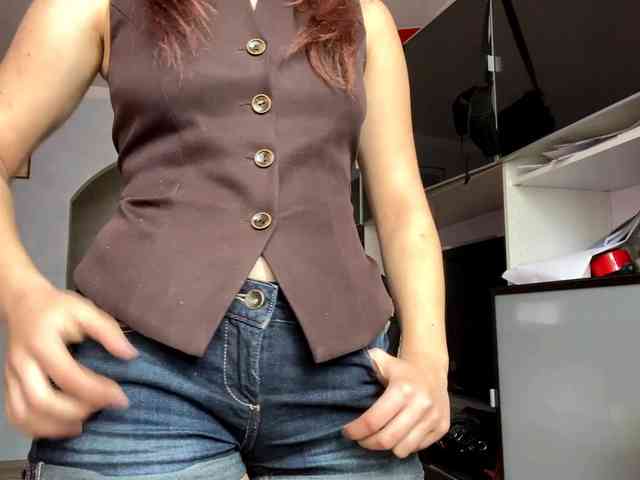 AngelinaVier webcam