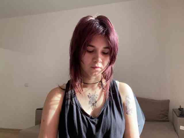 AngelinaVier webcam