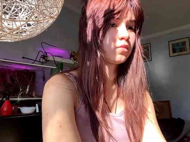 AngelinaVier webcam