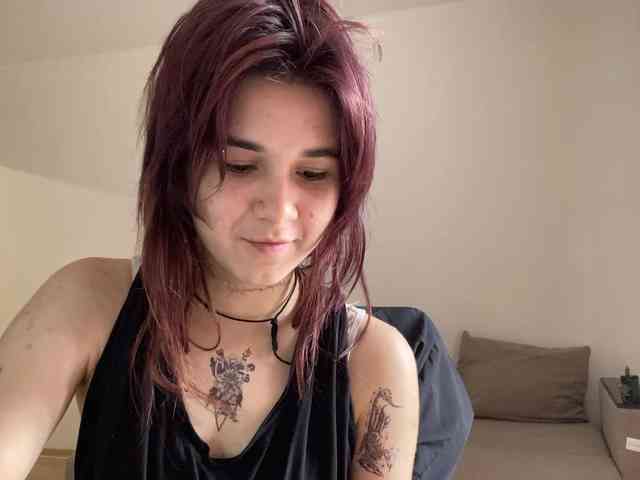 AngelinaVier webcam
