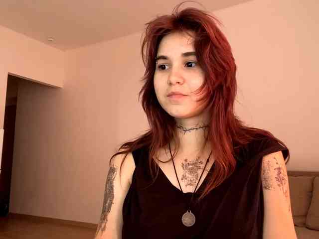 AngelinaVier webcam