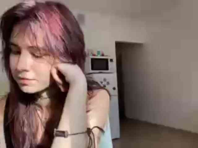 AngelinaVier webcam
