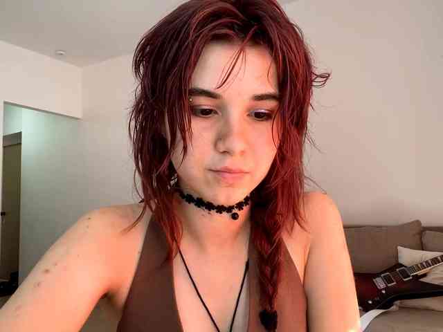 AngelinaVier webcam