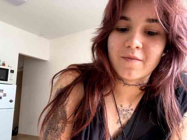AngelinaVier webcam