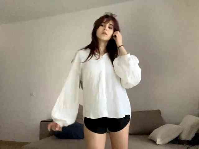 AngelinaVier webcam