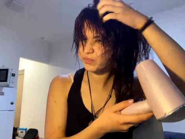 AngelinaVier webcam