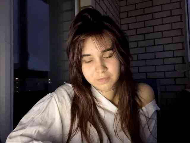 AngelinaVier webcam
