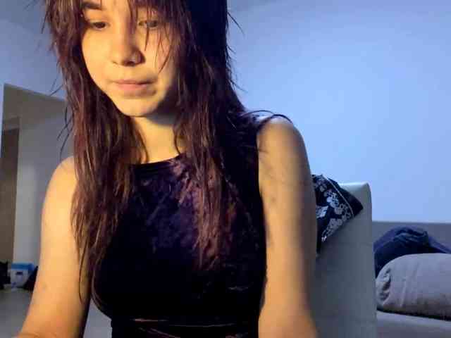 AngelinaVier webcam