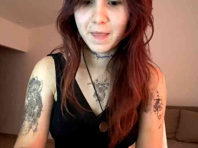 AngelinaVier webcam