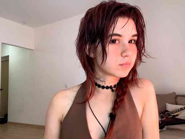 AngelinaVier webcam