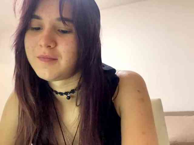 AngelinaVier webcam
