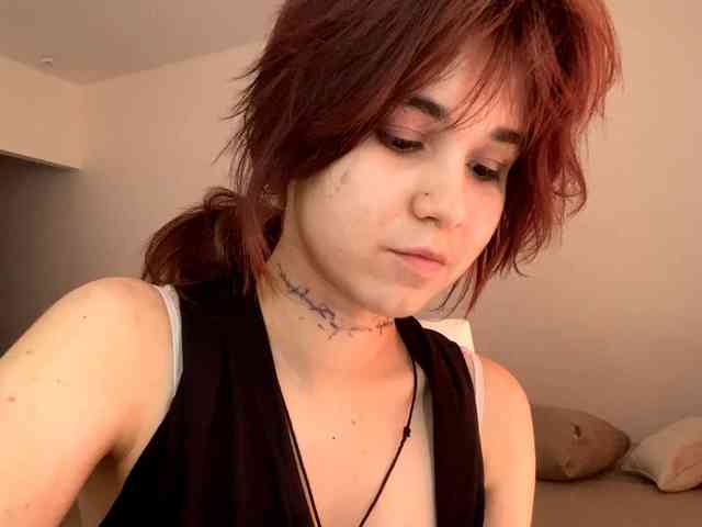 AngelinaVier webcam