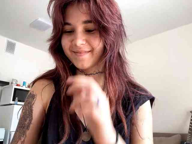 AngelinaVier webcam