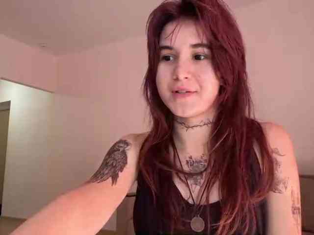 AngelinaVier webcam