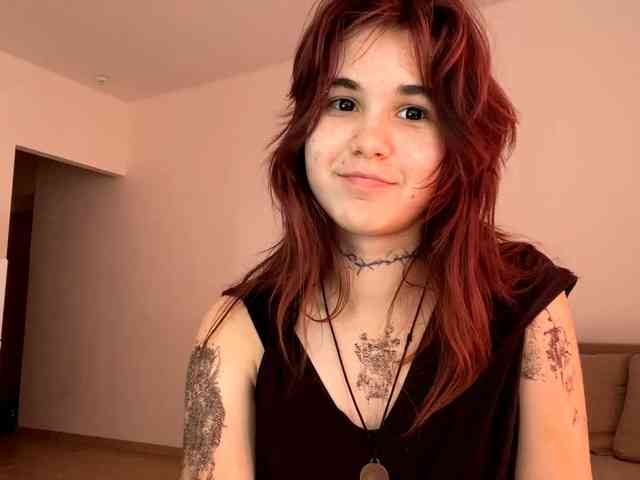 AngelinaVier webcam